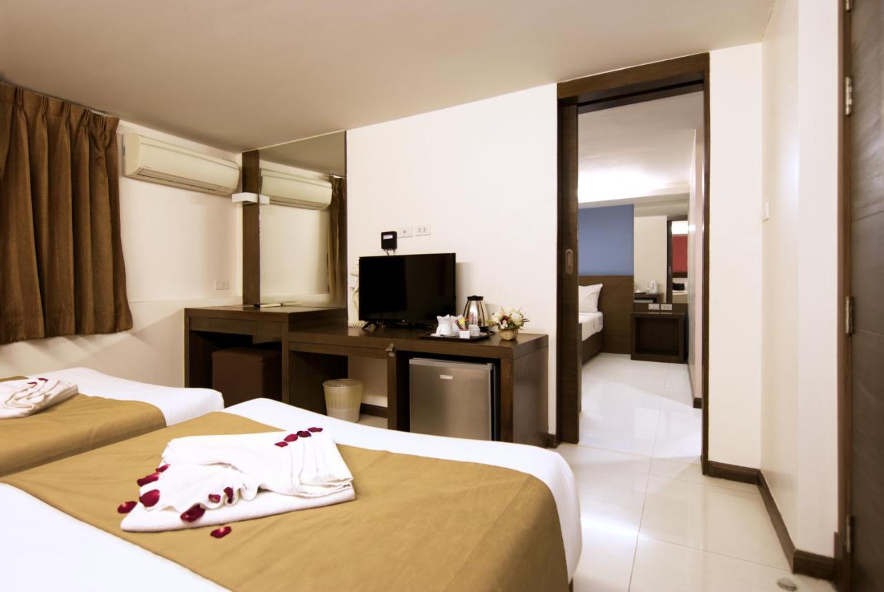 Grand Alpine Hotel Bangkok Dış mekan fotoğraf