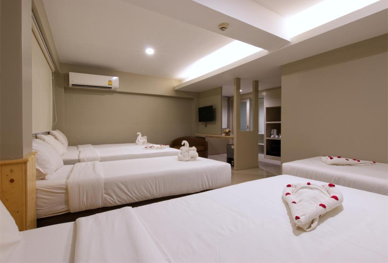 Grand Alpine Hotel Bangkok Dış mekan fotoğraf